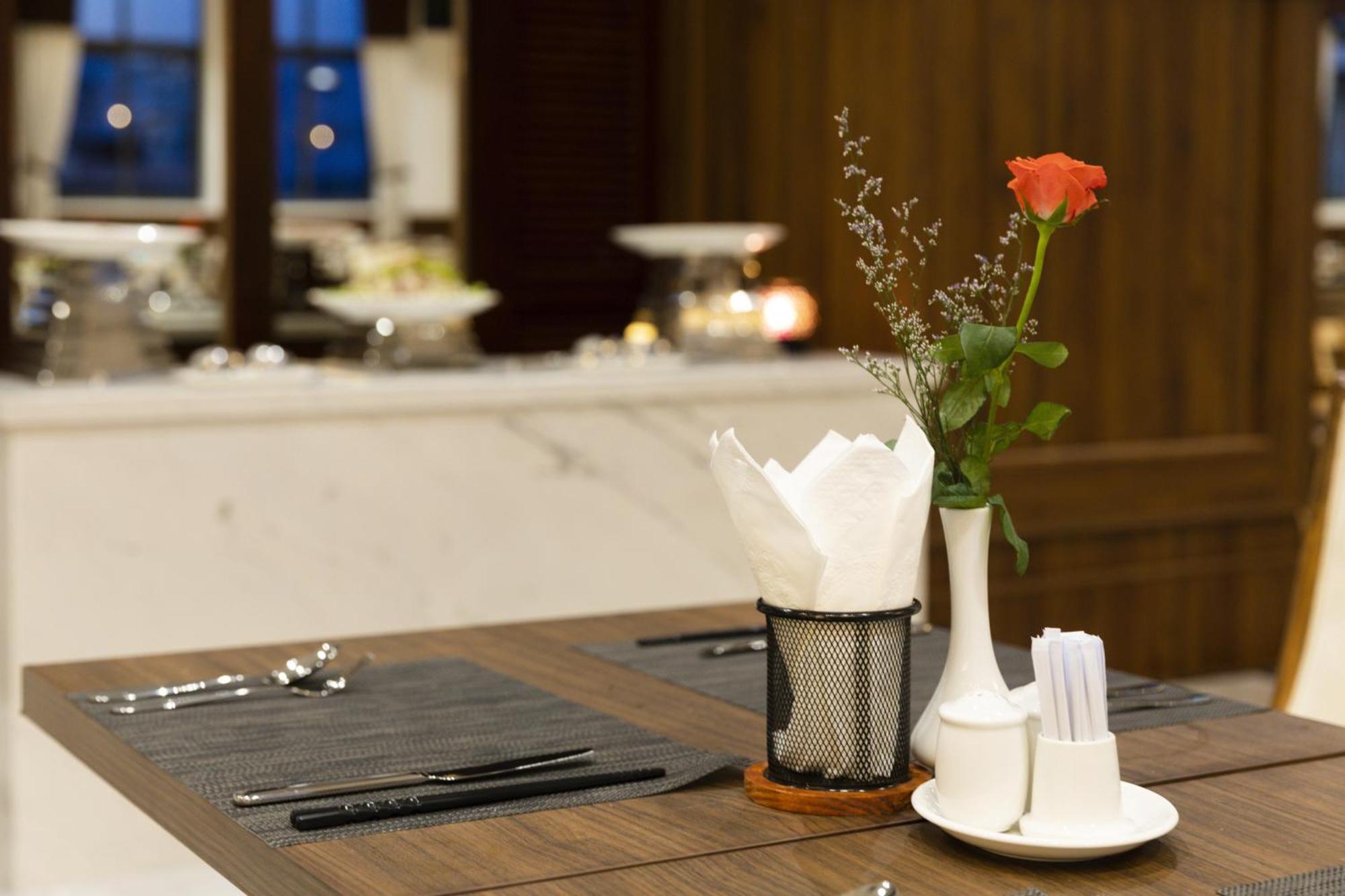 Daphovina Hotel Nha Trang Zewnętrze zdjęcie