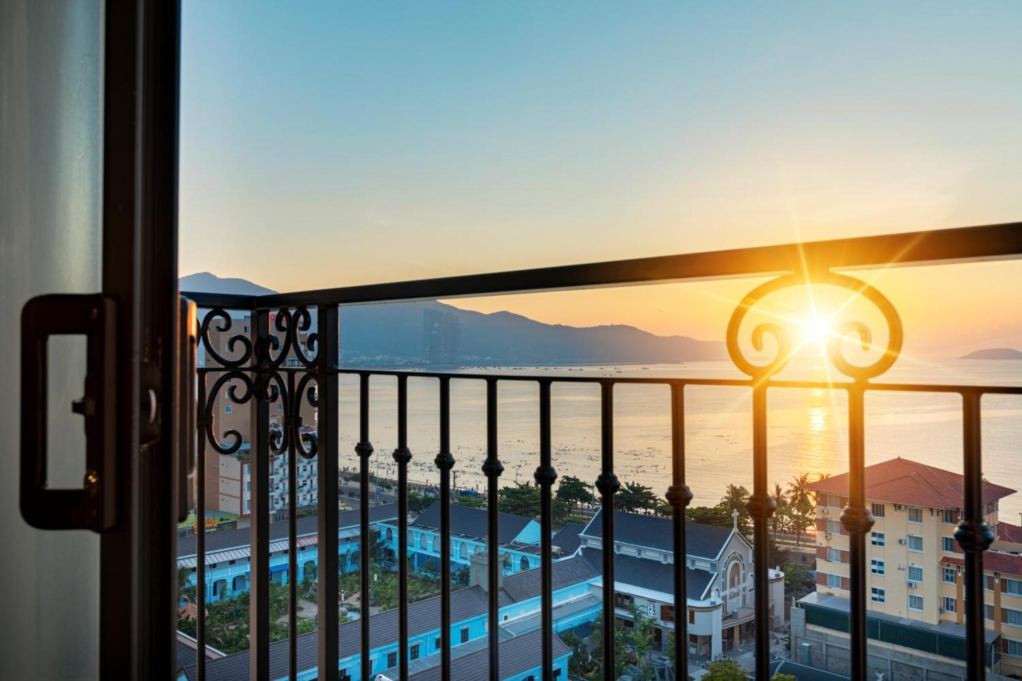 Daphovina Hotel Nha Trang Zewnętrze zdjęcie